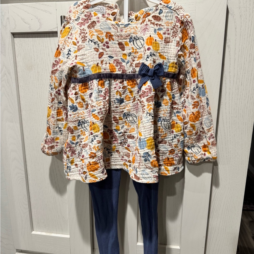 Mudpie Fall 2 piece Outfit with Blue ruffle Leggings